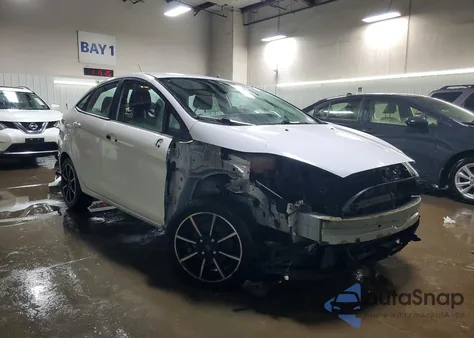 2019 Ford Fiesta Se z USA, uszkodzony, nr VIN 3FADP4BJ4KM165162